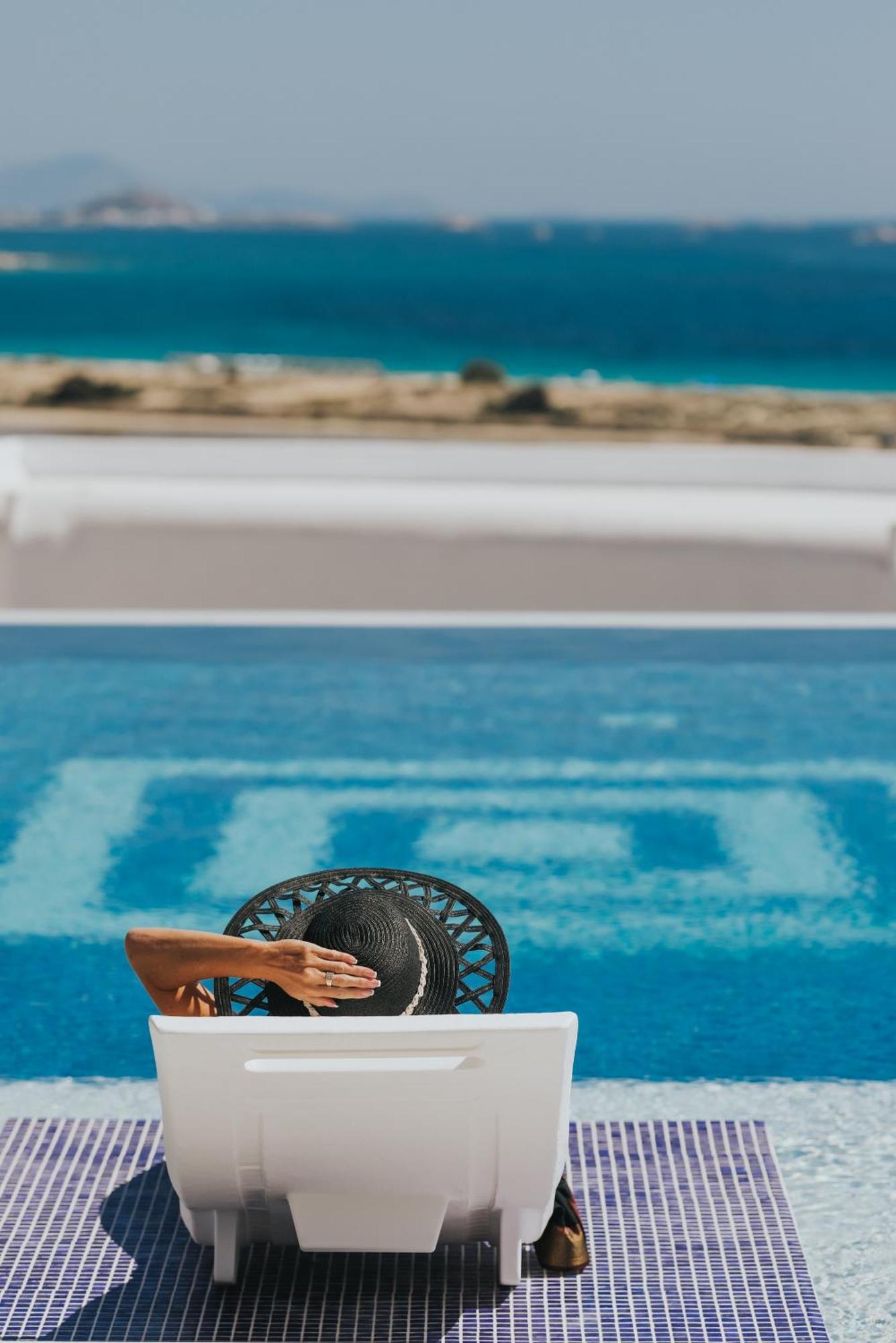 Naxos Grand Hotel Naxos City Exterior foto